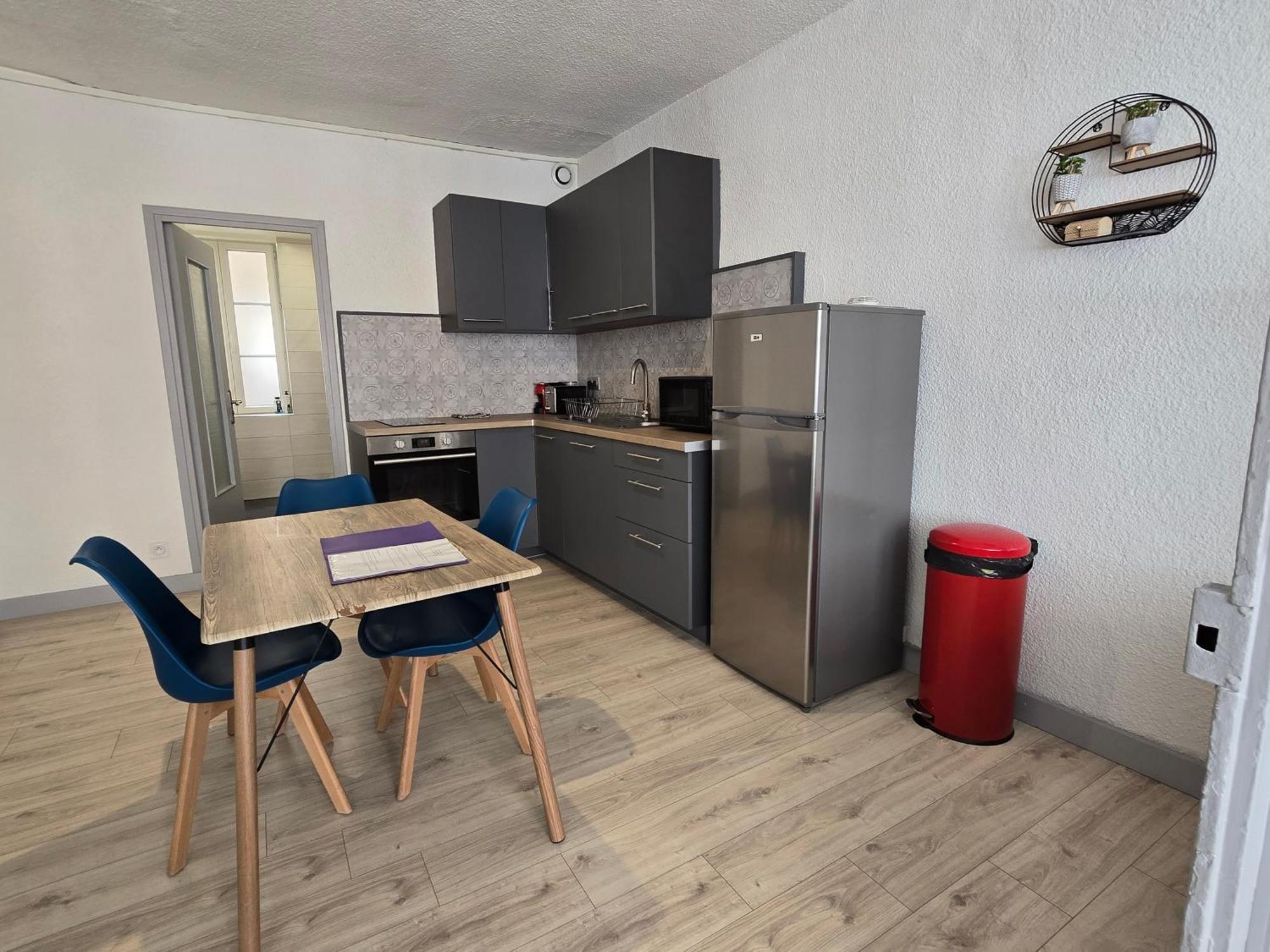 Appartement Au Calme Idealement Place A Macon. 外观 照片