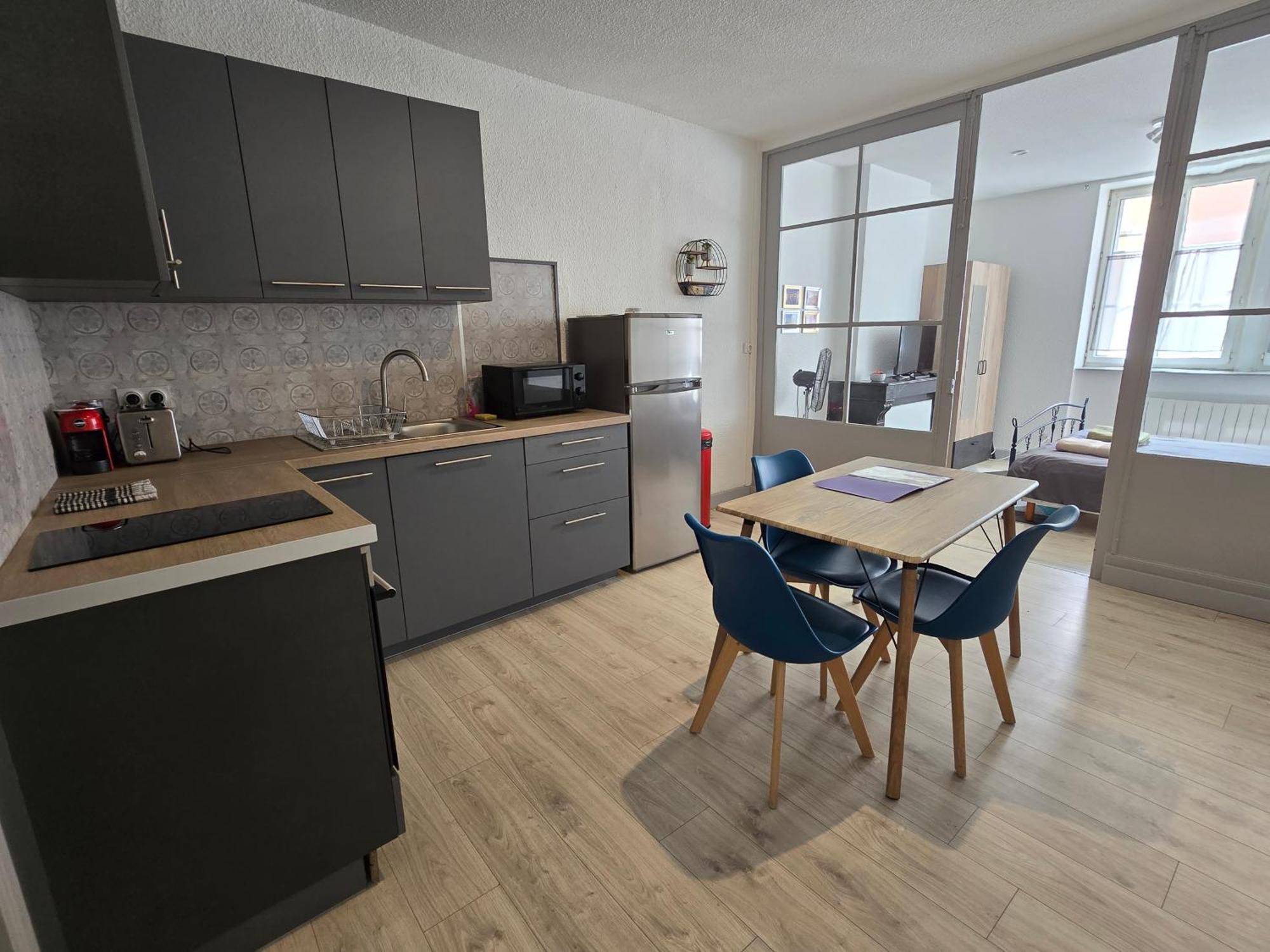 Appartement Au Calme Idealement Place A Macon. 外观 照片